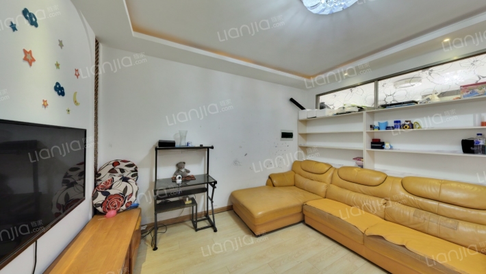 桃园臻品小区二手房实景图