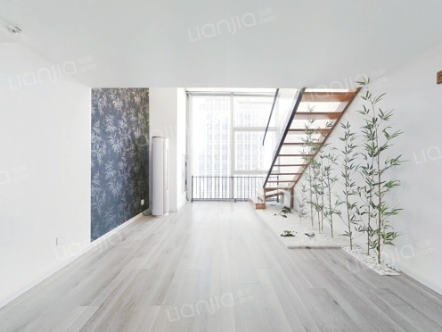 整租·WFC协信中心 1室1厅 复式 北