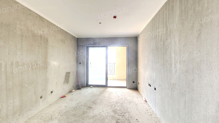 绿地缤纷城二手房实景图