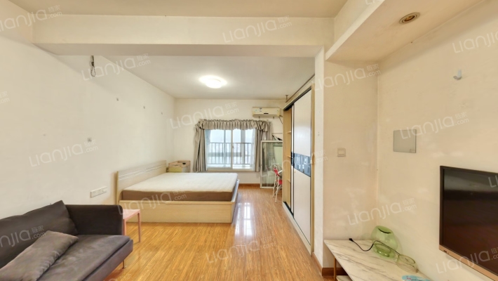 复地上城国际公寓二手房实景图