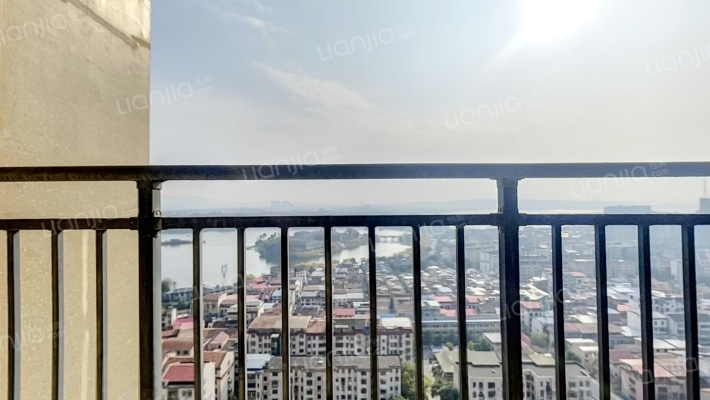 万象瑞城二手房实景图