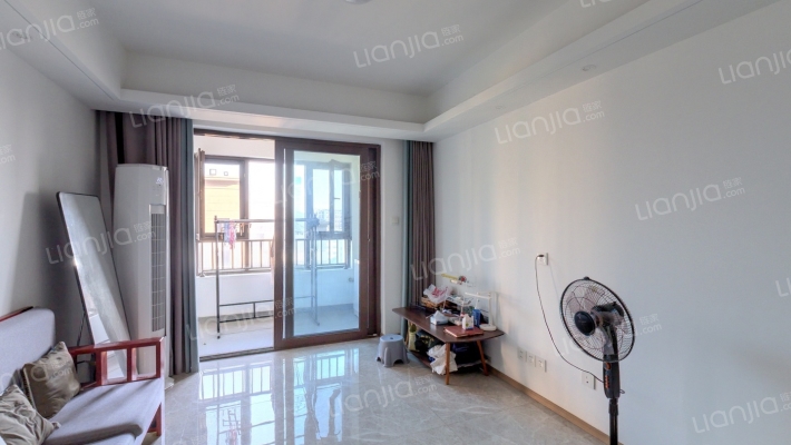 中南樾府二手房实景图