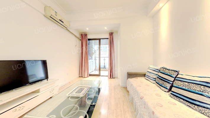 中航国际交流中心二手房实景图