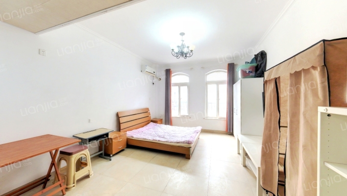 金马郦城西区二手房实景图