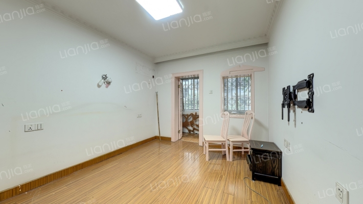 豆腐巷二手房实景图