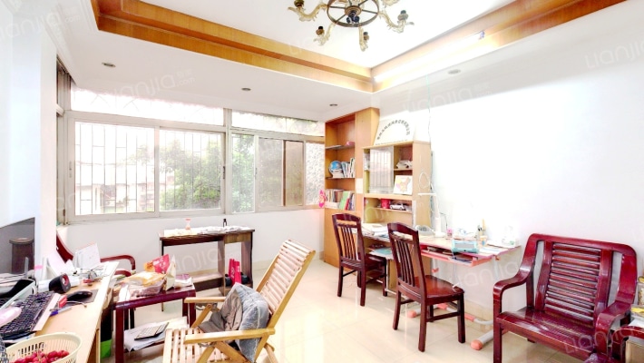 龙丰科肚五号小区二手房实景图