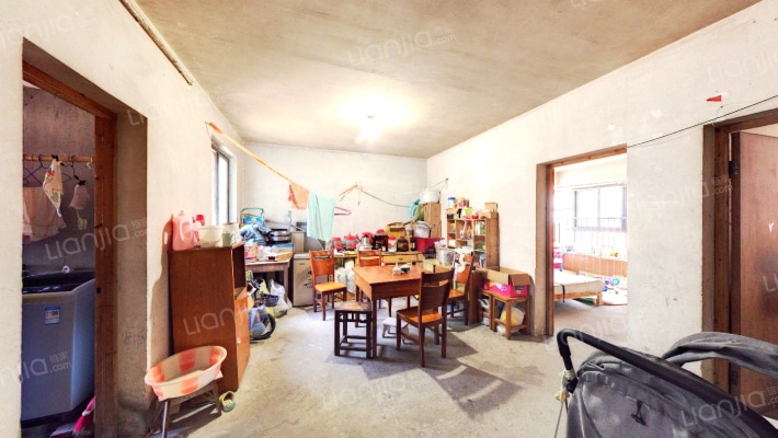 新安花苑二区二手房实景图