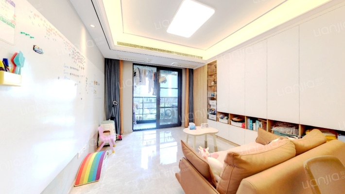 绿城九龙仓桂语朝阳二手房实景图