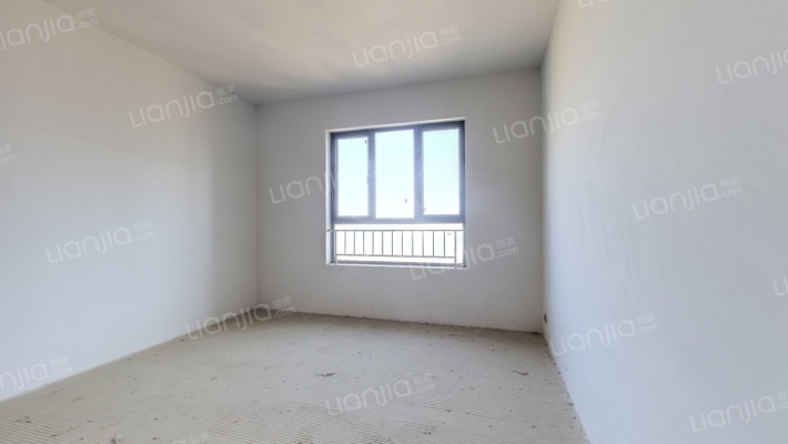 钰龙湾丰园二手房实景图