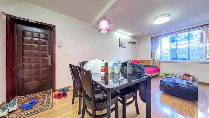 银桥大楼二手房实景图