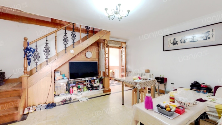 岳阳路二手房实景图