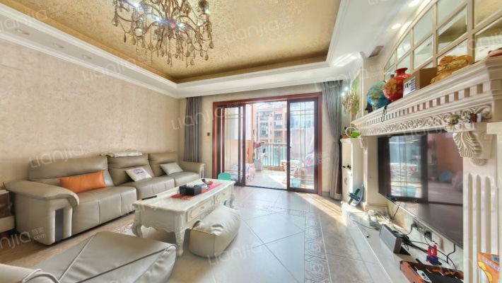 公园大地四期二手房实景图