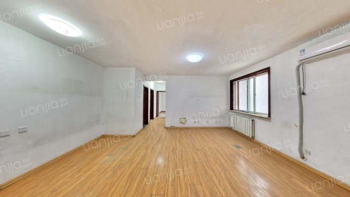 雅荷南李鑫苑二手房实景图