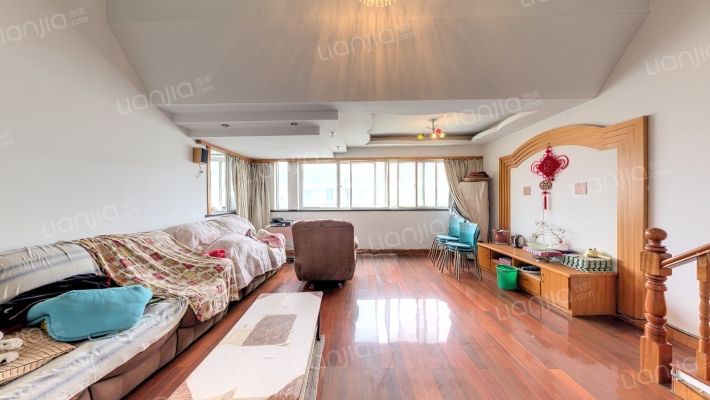 南湾花苑二手房实景图