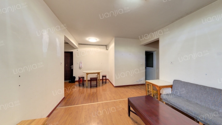 新月湾二手房实景图