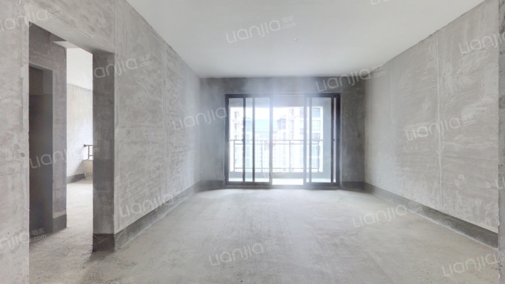 中铁逸景湾二手房实景图