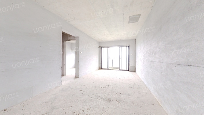 星河丹堤G区二手房实景图