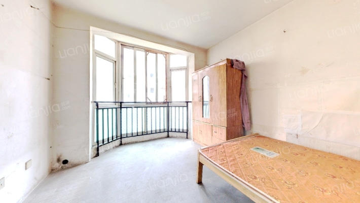 深越西园二手房实景图