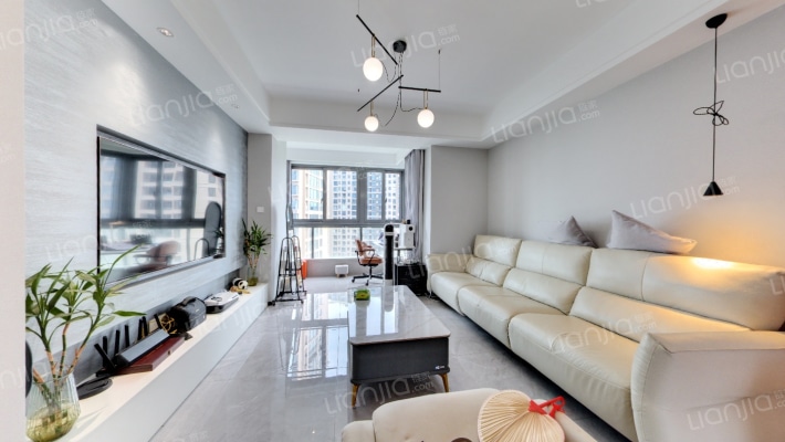 东海水景城二手房实景图