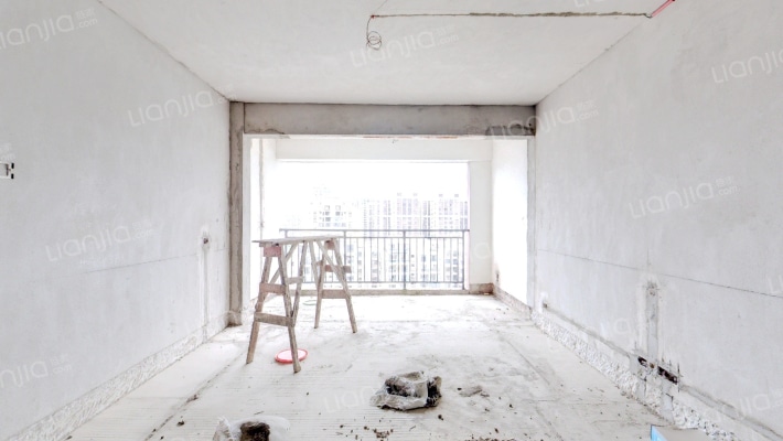 滨江8号公馆二手房实景图