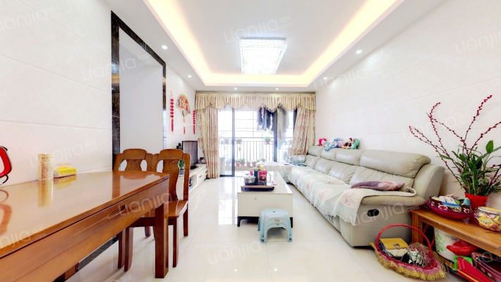 誉江华府二手房实景图