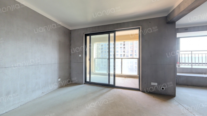 大运华府二手房实景图