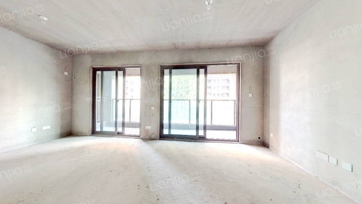 均和玖溪二手房实景图