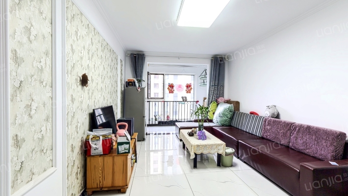 狮子城 南北三居 价格可议 房主诚心卖-客厅