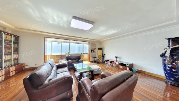 锦江园（西北路绿波商圈）二手房实景图