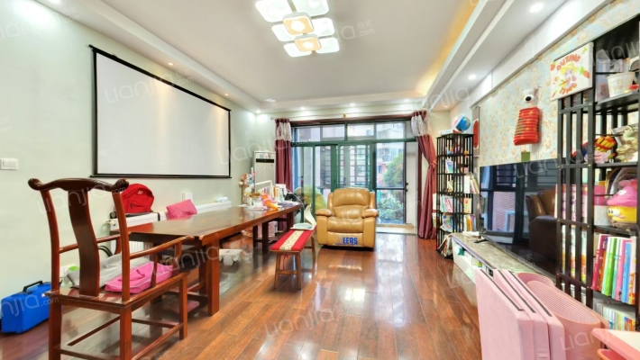 中一花园二手房实景图