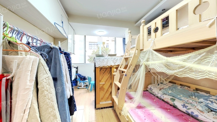 法华镇路878弄二手房实景图