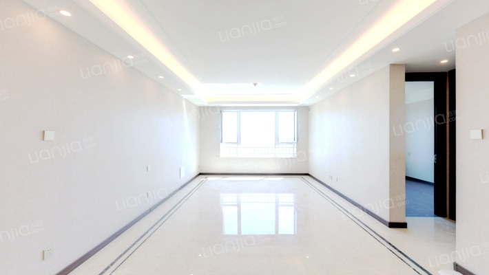 万科翡翠滨江二手房实景图