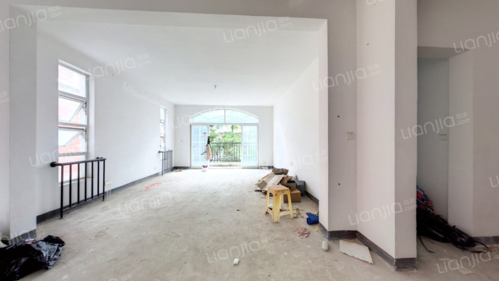 帝景山庄二手房实景图