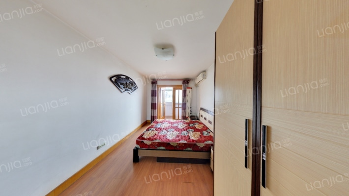 水利家园二手房实景图