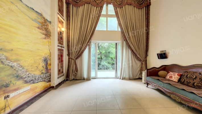 天高鸿苑二手房实景图