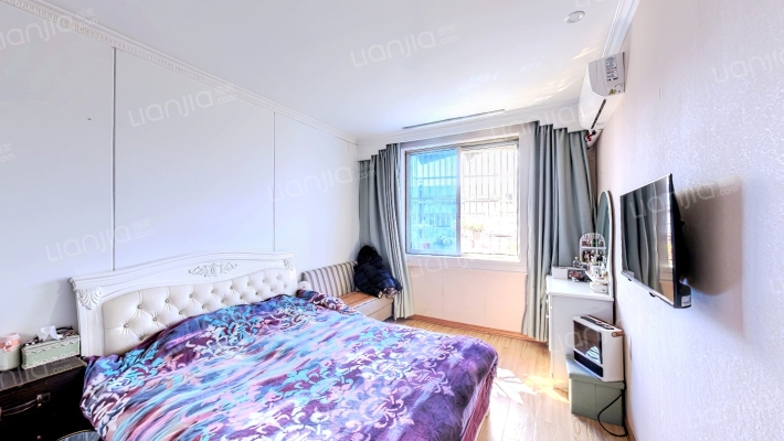 黎明西路二百六十三弄二手房实景图