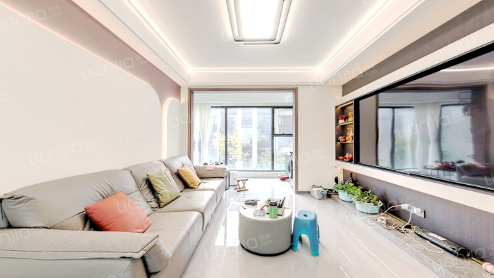 海信花街小镇维拉二手房实景图