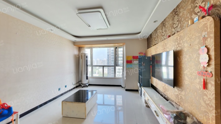 高山流水幸福快车东区二手房实景图