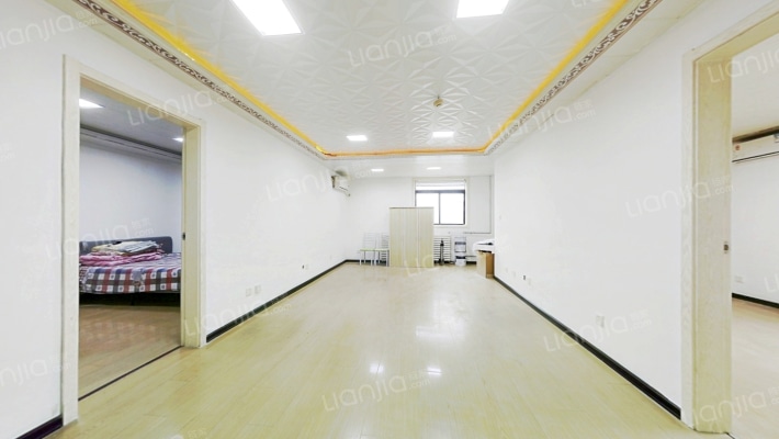 嘉翔大厦二手房实景图