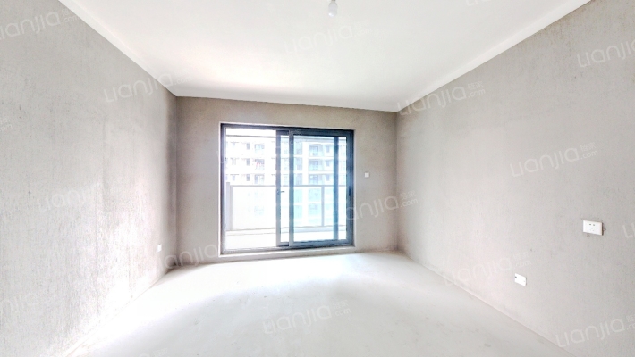 鸿翔云望雅苑二手房实景图