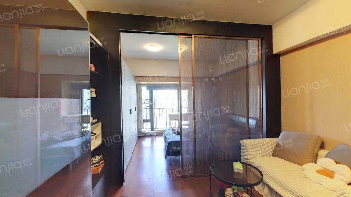 佳润临江上品二手房实景图