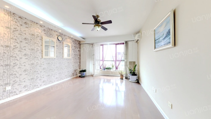 润枫水尚西区二手房实景图