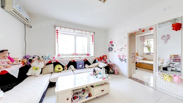 恒信沁園春二手房实景图