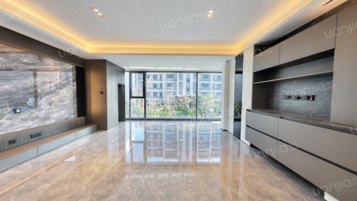 中信泰富玖阅二手房实景图