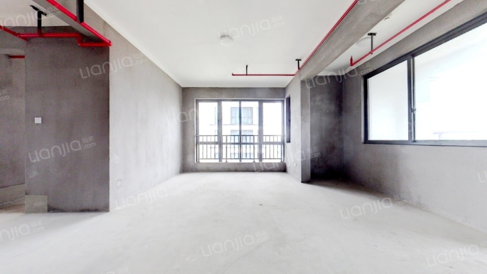 大树彩虹里二手房实景图