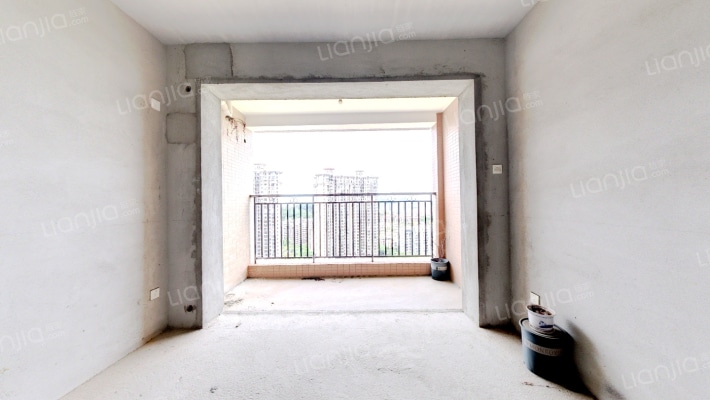 绿景后湾二手房实景图