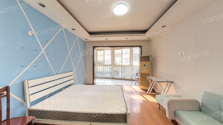 南方花园C组团二手房实景图