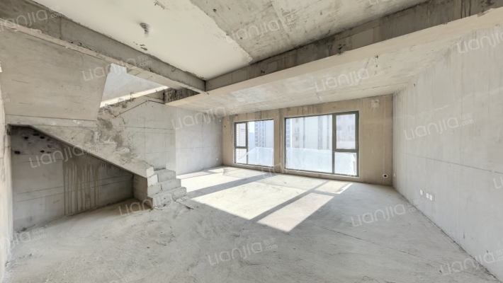 保利和光尘樾南区二手房实景图