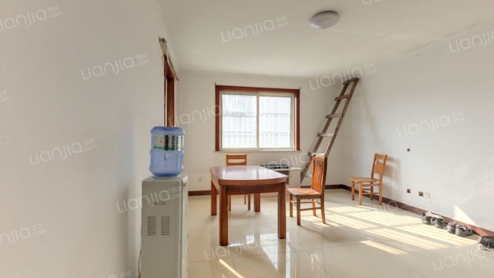 佳兴南苑二手房实景图