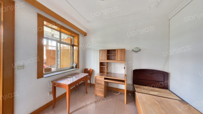 七里山南村六区二手房实景图